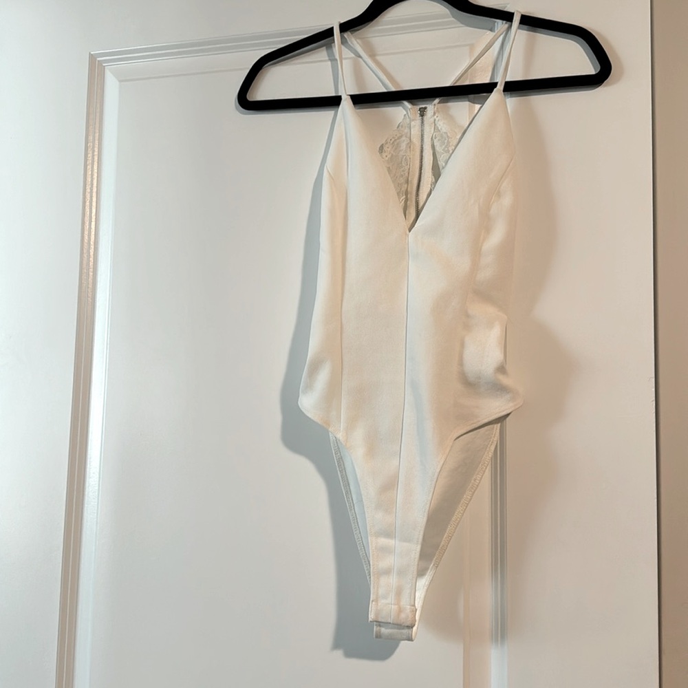 White low cut body suit